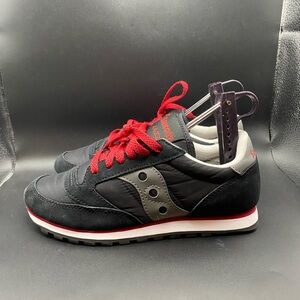Saucony Jazz Low Pro Shoes Women Gray Black Red Size 6.5 Women’s Sneakers